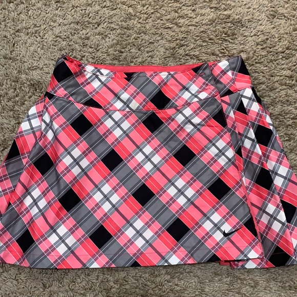 Nike reversible tennis skirt